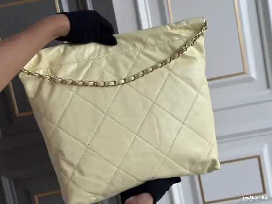First Bag Ru CHANEL HANDBAG 22 0614